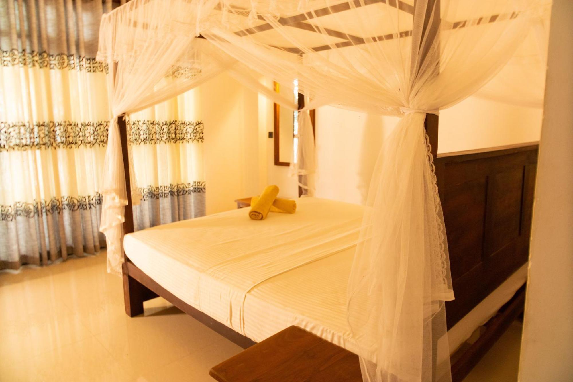 The Green Lagoon Villa Hikkaduwa Camera foto