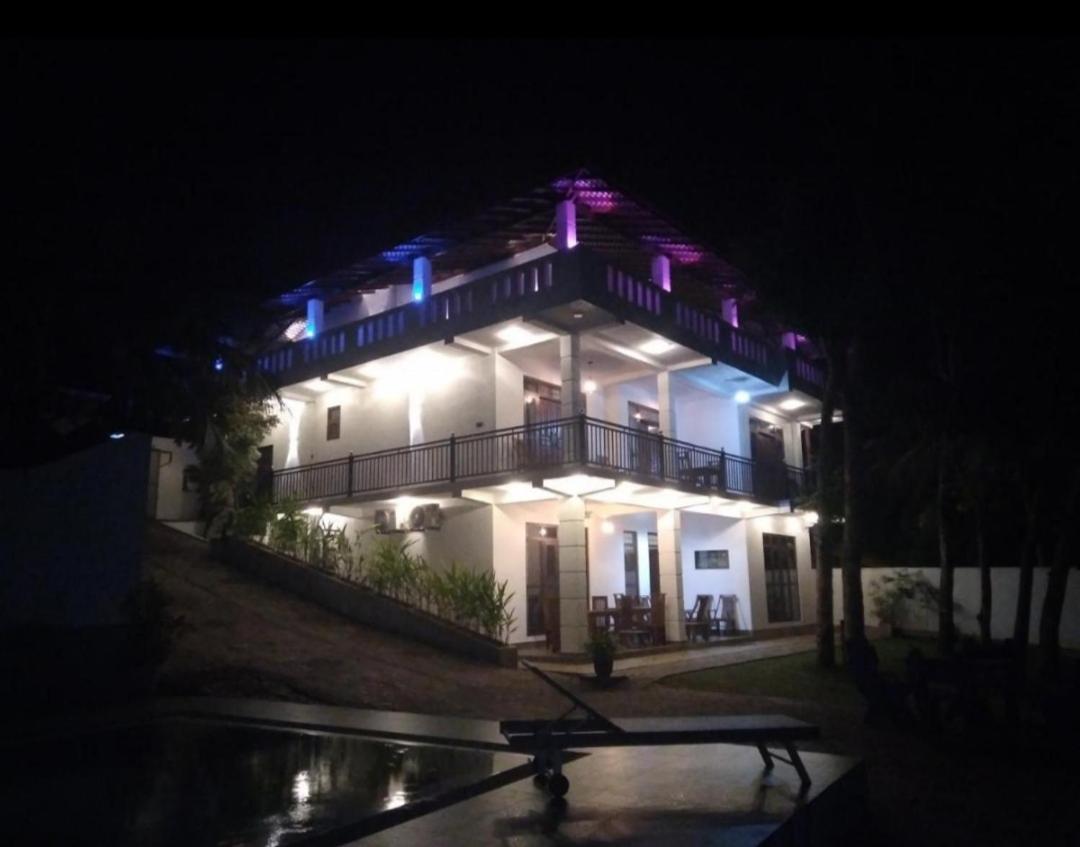 The Green Lagoon Villa Hikkaduwa Esterno foto